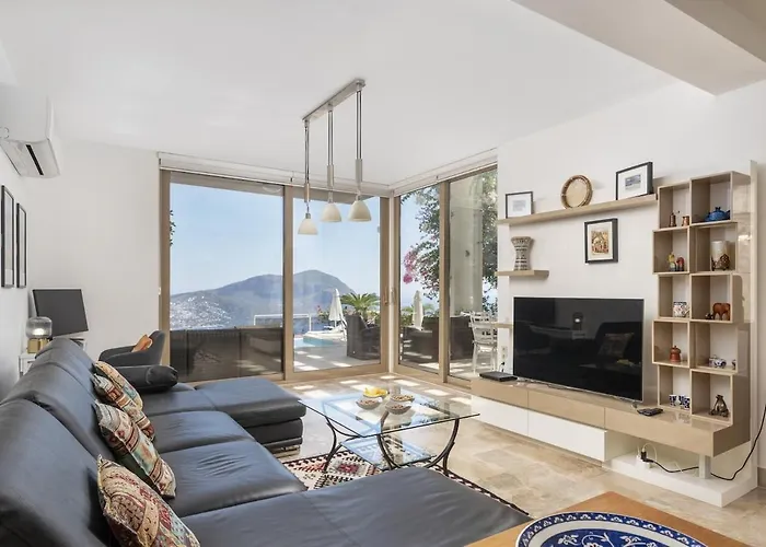 Ruby, Kalkan, 度假居 *