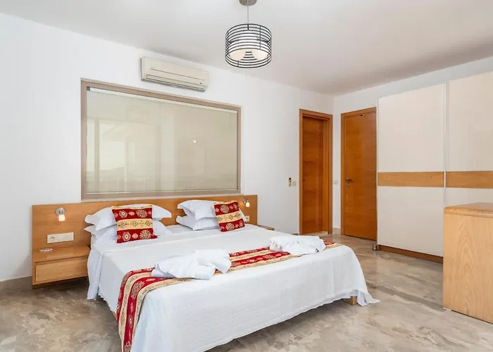 Ruby, Kalkan, 度假居 *